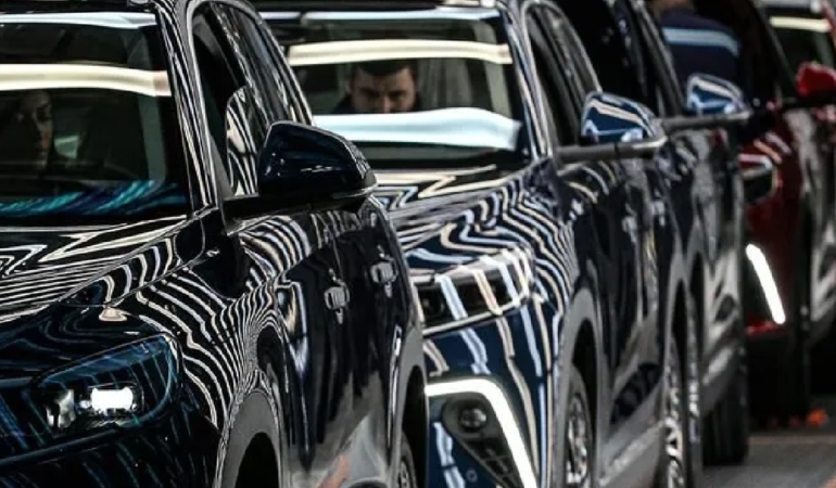 Otomotiv devi on binlerce aracını hemen geri çağırdı