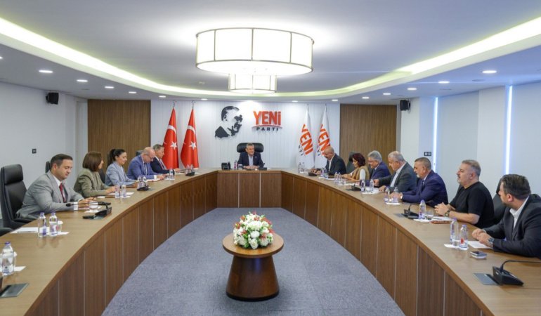 Özgür Özel, Alevi kurumlarının temsilcileriyle görüştü