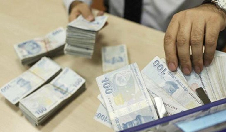 Reel Kesim Güven Endeksi 102,5'e yükseldi