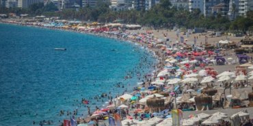 Ruslarin-turistik-ziyaretlerinde-Turkiye-zirvede-featured