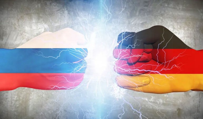 Rusya'dan Almanya'ya sert yanıt: Yine savaş istiyorlar