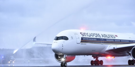 Singapore-Airlines-altinci-kez-en-iyi-havayolu-secildi-featured