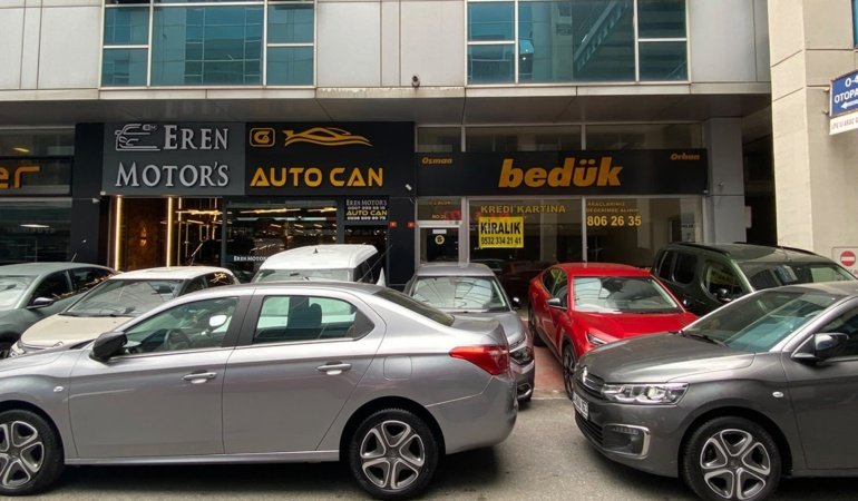 Tek dükkan iki tabela