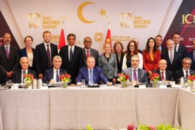 Turkiye-ve-ABD-is-dunyasi-bulustu-100-milyar-dolarlik-ticaret-hedefi-icin-tarihi-toplanti-featured