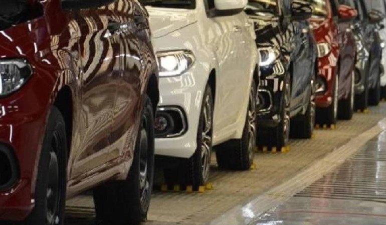 Türkiye’de satışlarını artıran otomobil markaları belli oldu: Araç pazarında dengeler değişti