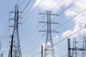 Veri-merkezlerinin-elektrik-tuketimi-5-yilda-yaklasik-4-katina-cikti-featured