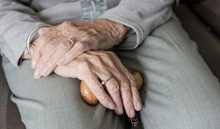 Yaşlı nüfus 9,6 milyona ulaştı: Uzun dönemli bakım sigortası gündemde