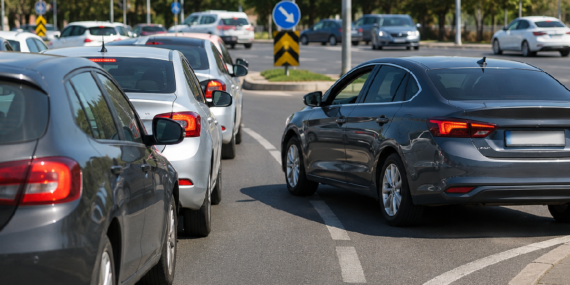 Yeni-zam-geldi-19-bin-405-lira-odemeyen-trafige-cikamayacak-featured