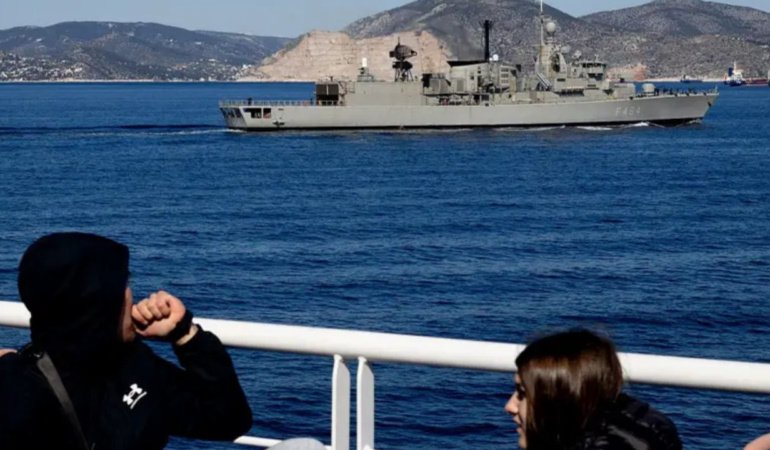 Yunanistan’dan donanma hamlesi: İtalya'dan yüz milyonlarca euroluk savaş gemileri alıyor