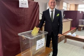Akhisar-Ticaret-Borsasinda-Alper-Alhat-yeniden-Baskan-featured