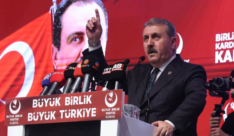 BBP Genel Başkanı Destici: Şehitlerimizin kanı unutulmaz, emaneti sahipsiz kalmaz