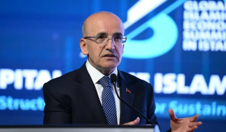 Bakan Şimşek eylül ayı dış ticaret verilerine ilişkin değerlendirme: Cari açık öngörüsünü açıkladı