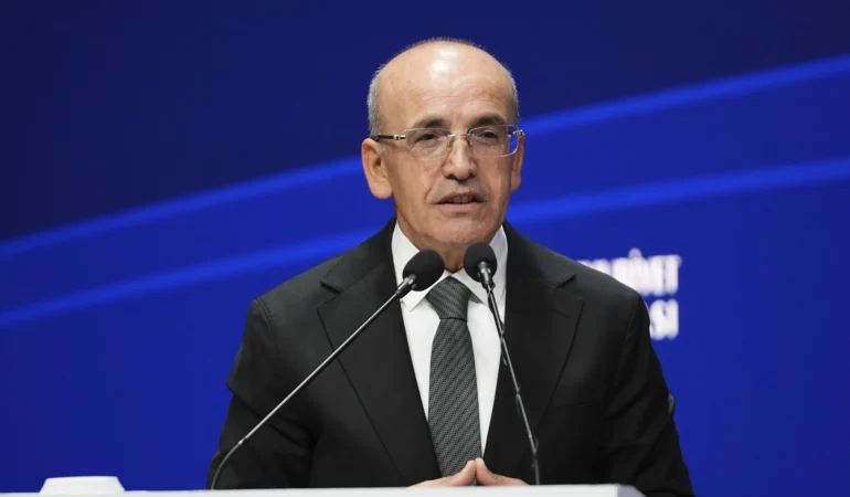 Bakan Şimşek'ten fon piyasaları mesajı: Durum kontrol altında