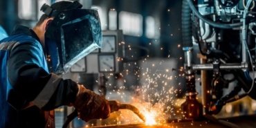 Carklar-durdu-fabrika-satiliyor-featured