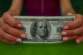 Dolarda-atak-ustune-atak.-17-ayin-zirvesine-cikti-featured