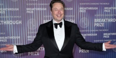 Elon-Musk039in-serveti-yeniden-1-trilyon-dolari-asti-Saatler-icinde-72-milyar-dolar-kazandi-featured