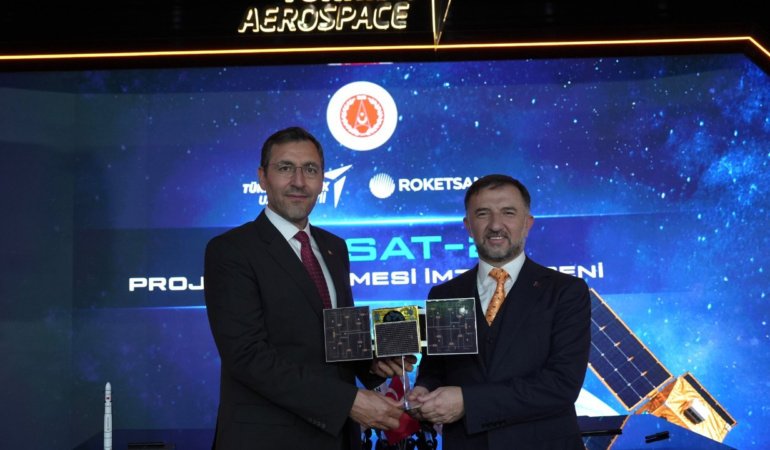 HÜRSAT’ın ikinci uydusu için TUSAŞ ve ROKETSAN güçlerini birleştirdi