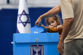 Israil039de-sandiklar-kapandi-Netanyahu039nun-partisi-birinci-rakibinin-blogu-onde-featured