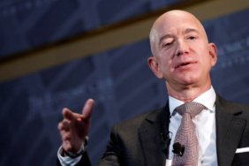 Jeff-Bezos-Ay039a-kalici-us-kurmak-icin-gidiyoruz-featured