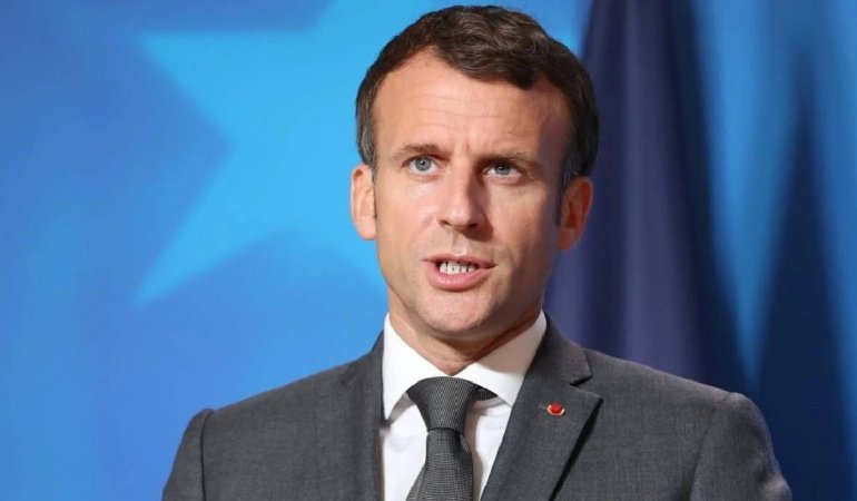 Macron duyurdu: Hint Okyanusu'nda sahte bandıralı tanker ele geçirildi