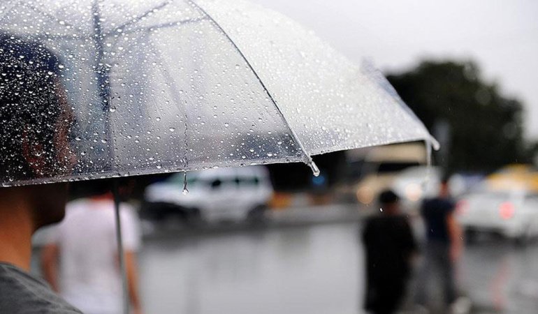 Meteoroloji son hava raporunu yayınladı: 15 il için sarı kodlu sağanak yağış uyarısı! İşte tahminler