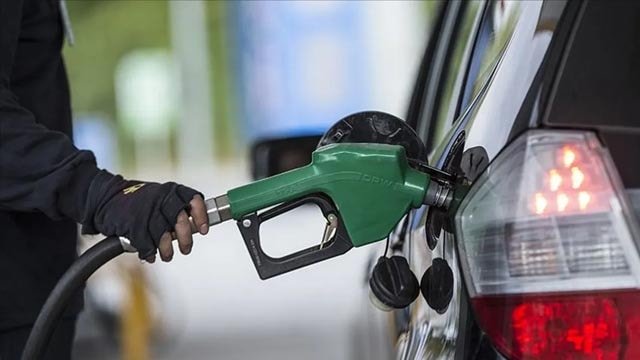 Motorine bu gece yarısı indirim geliyor!