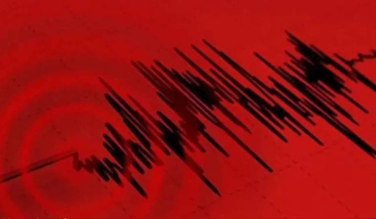 Panama'da 7.7 büyüklüğünde deprem: Tsunami uyarısı verildi