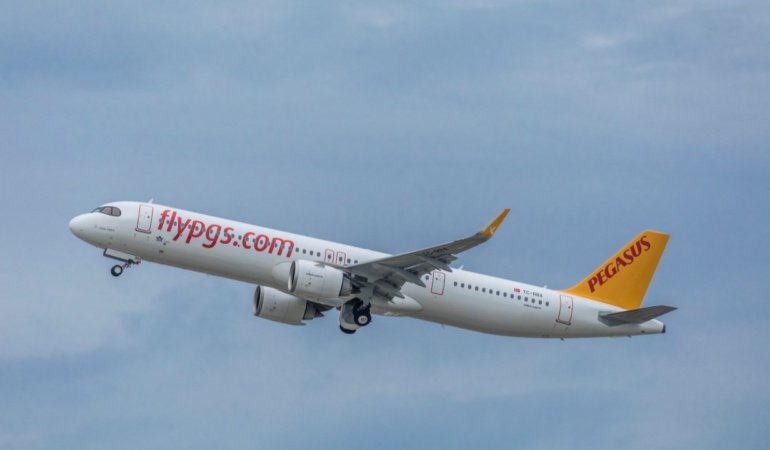 Pegasus'tan Avrupa'da dev satın alma: Havacılık devini bünyesine kattı