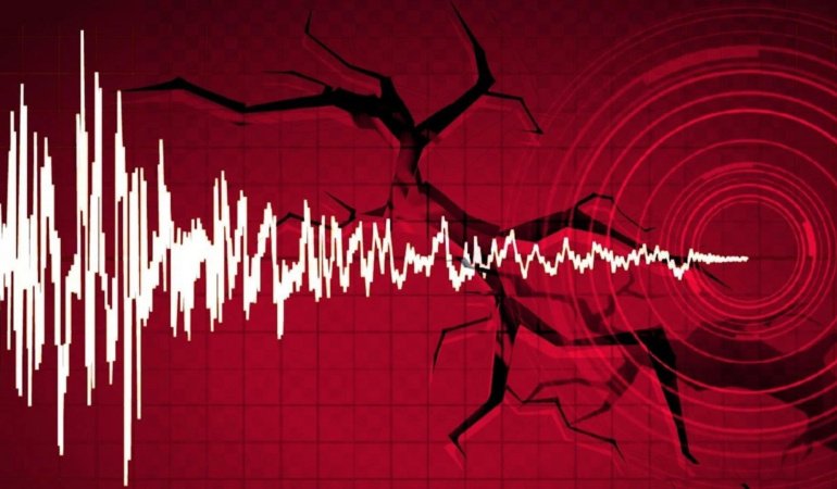 Son dakika İstanbul'da hissedilen bir deprem oldu