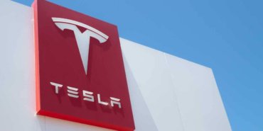 Tesla039nin-kari-ucuncu-ceyrekte-azaldi-featured