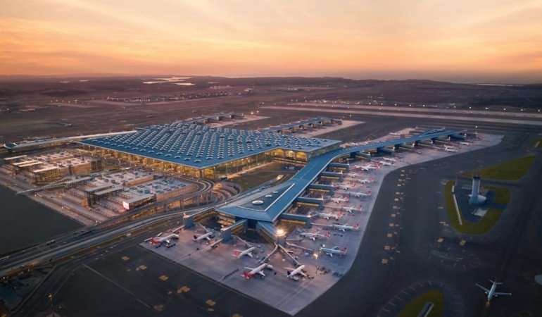 Türkiye'deki havalimanlarında 193 milyondan fazla yolcu taşındı