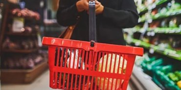 Unlu-market-zinciri-de-fona-para-kaptirmis-KAP039a-aciklama-yapildi-featured