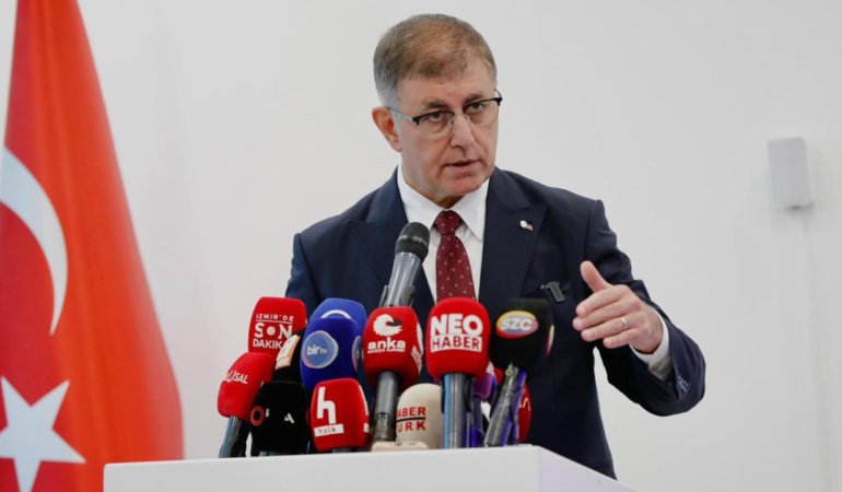 YENİ Parti’den Cemil Tugay açıklaması: Bizimle bir iletişimi yok