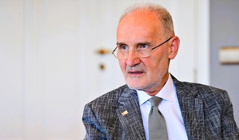 "Plastikte konan kurallara maruz kalmayalım, standart koyalım"